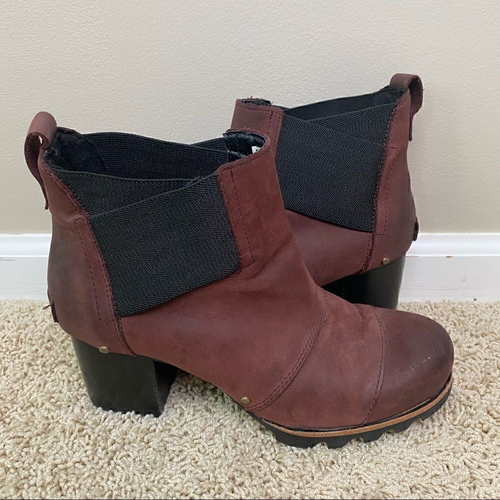 Sorel Addington Chelsea Block Heel Boots Maroon Burro Black8.5 Waterproof